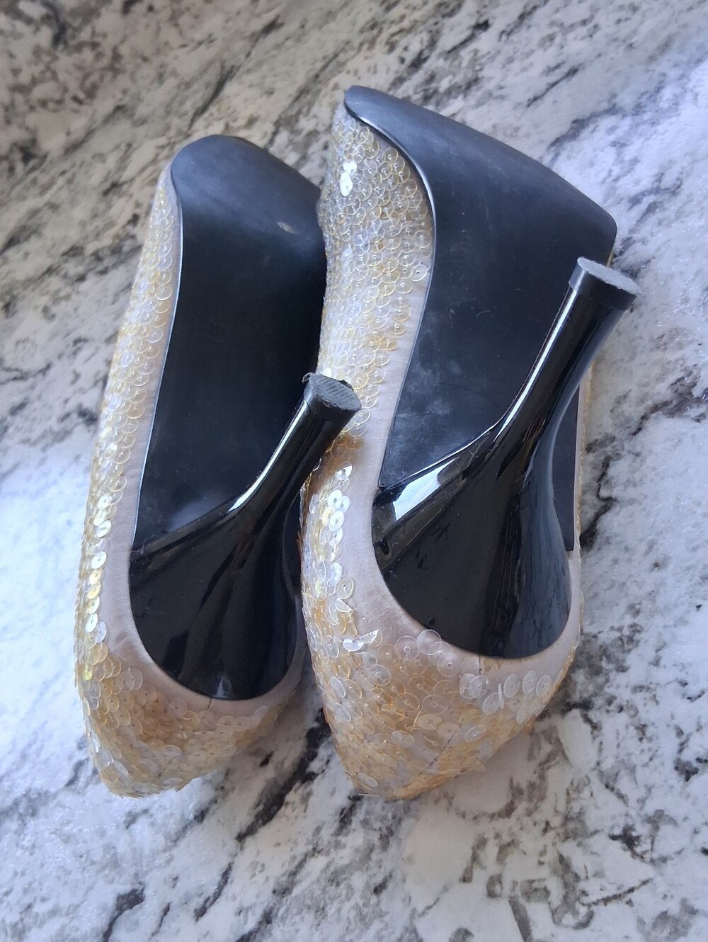 Impo Shimmering Silver Sequin Heels - Picture 8 of 8